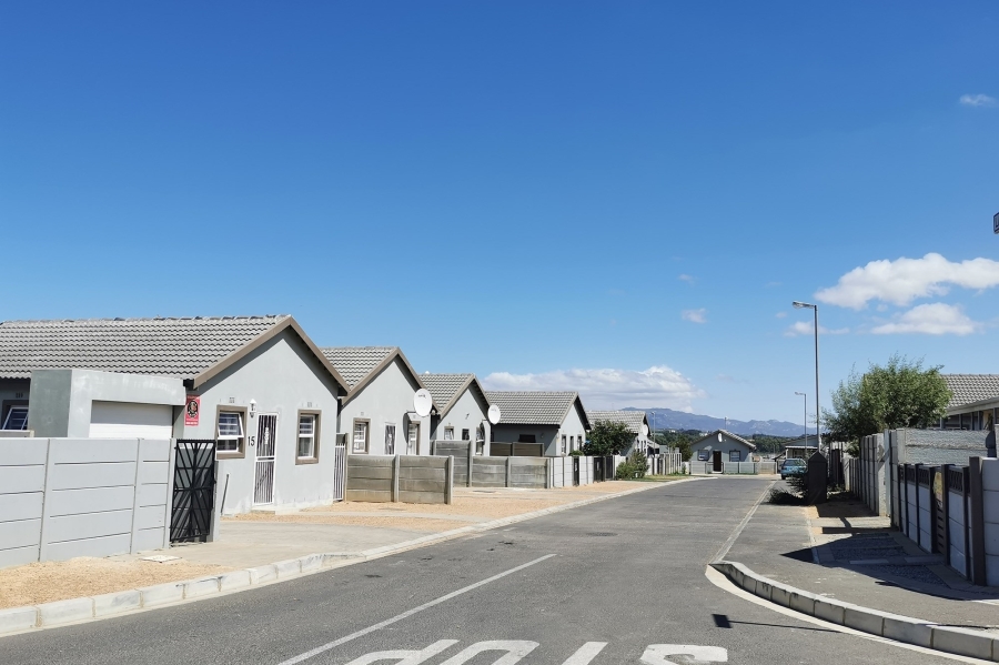 2 Bedroom Property for Sale in Dalvale Western Cape